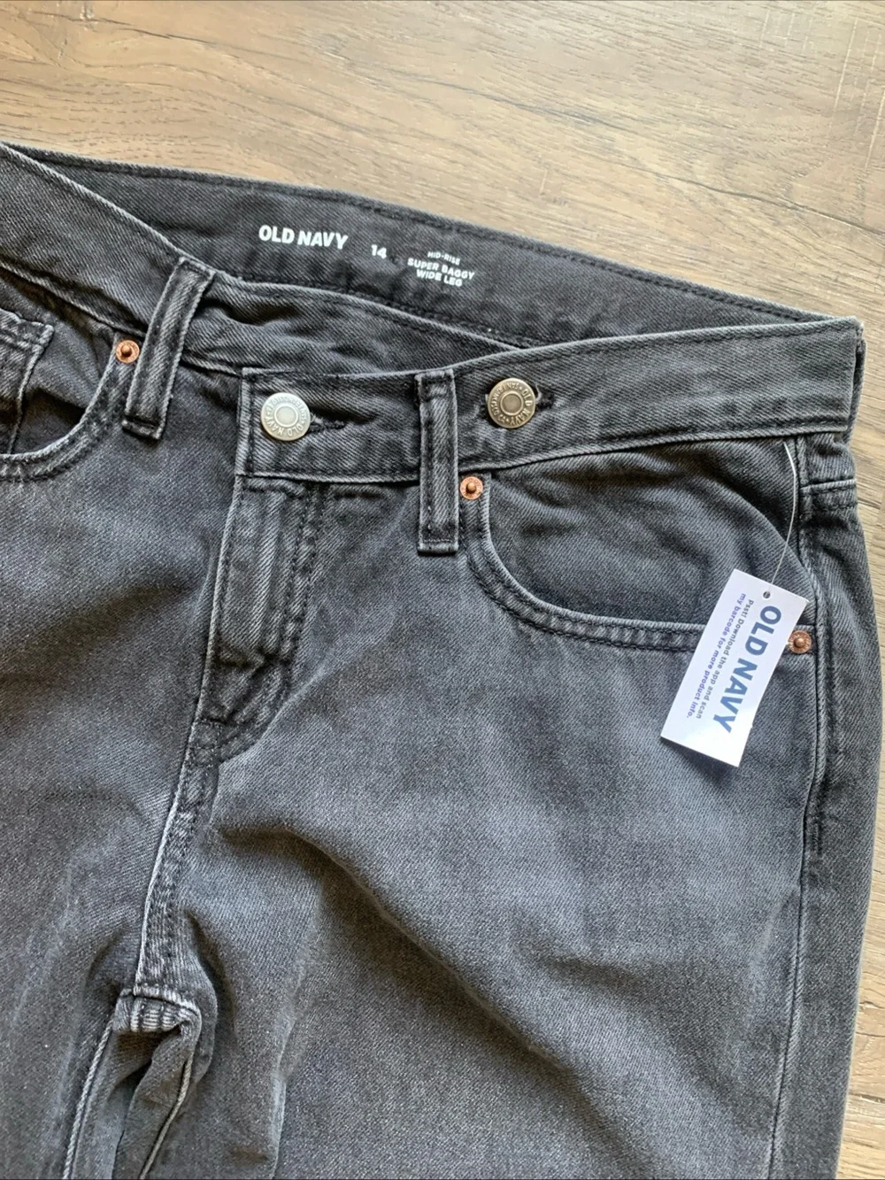 Old Navy Mid Rise Super Baggy Wide Leg Black Jeans NWT Sz 14